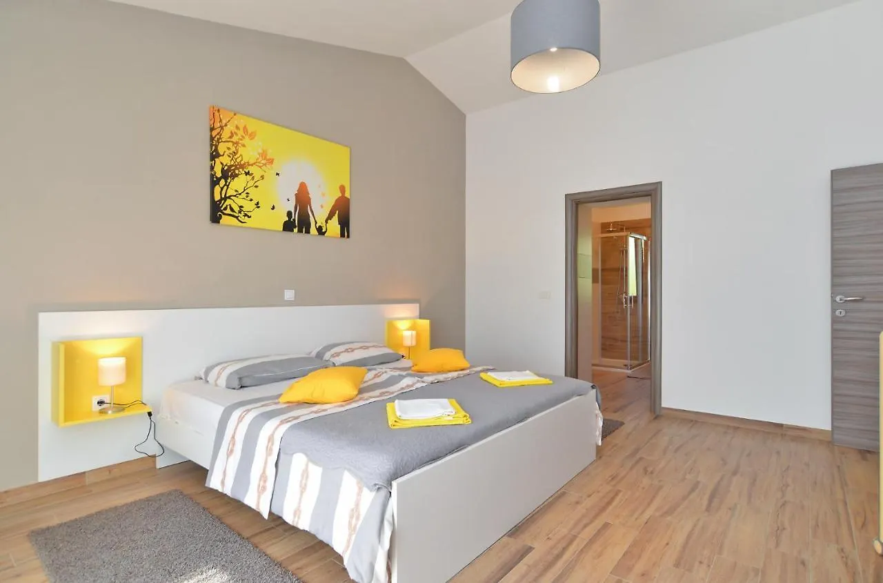 Villa House Roberto 1384 Galižana Croazia