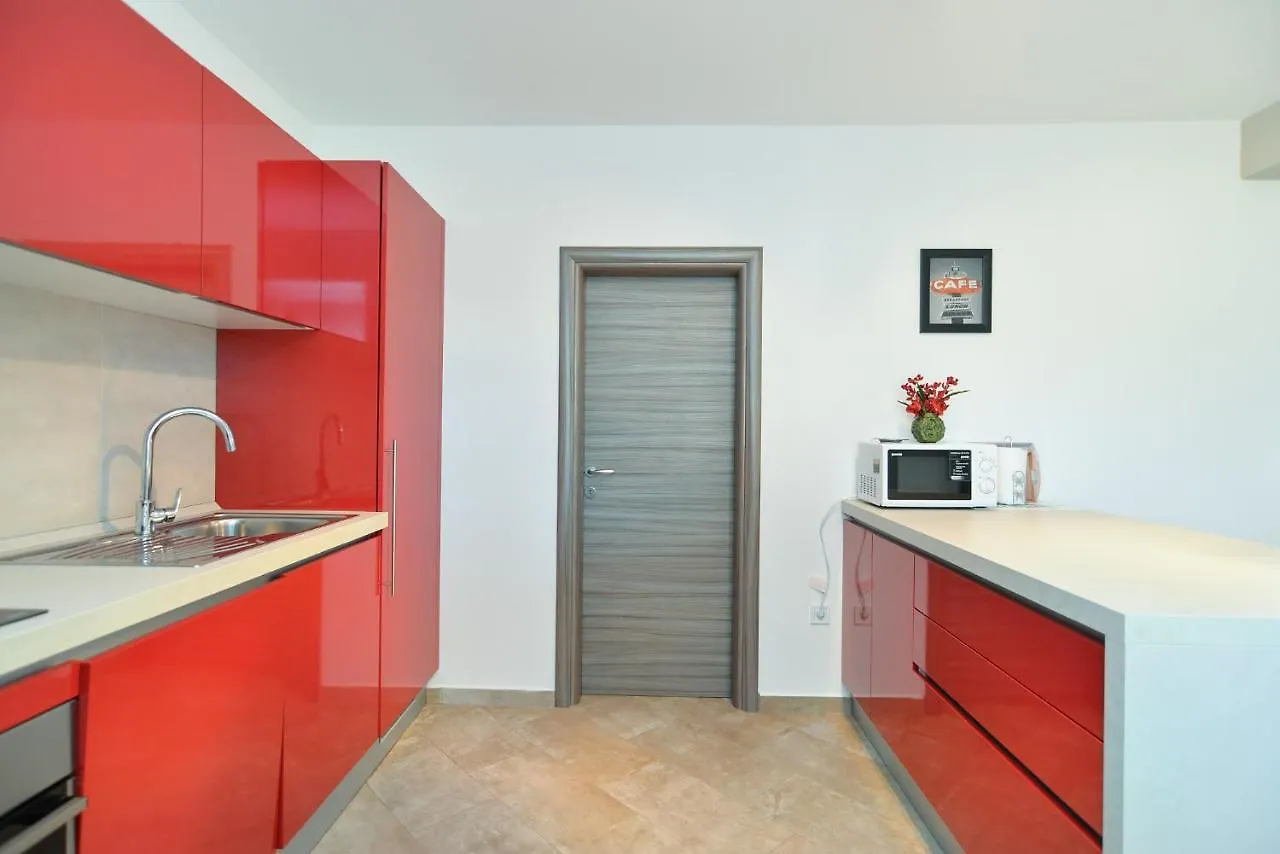 הוילה Galižana House Roberto 1384 בית נופש