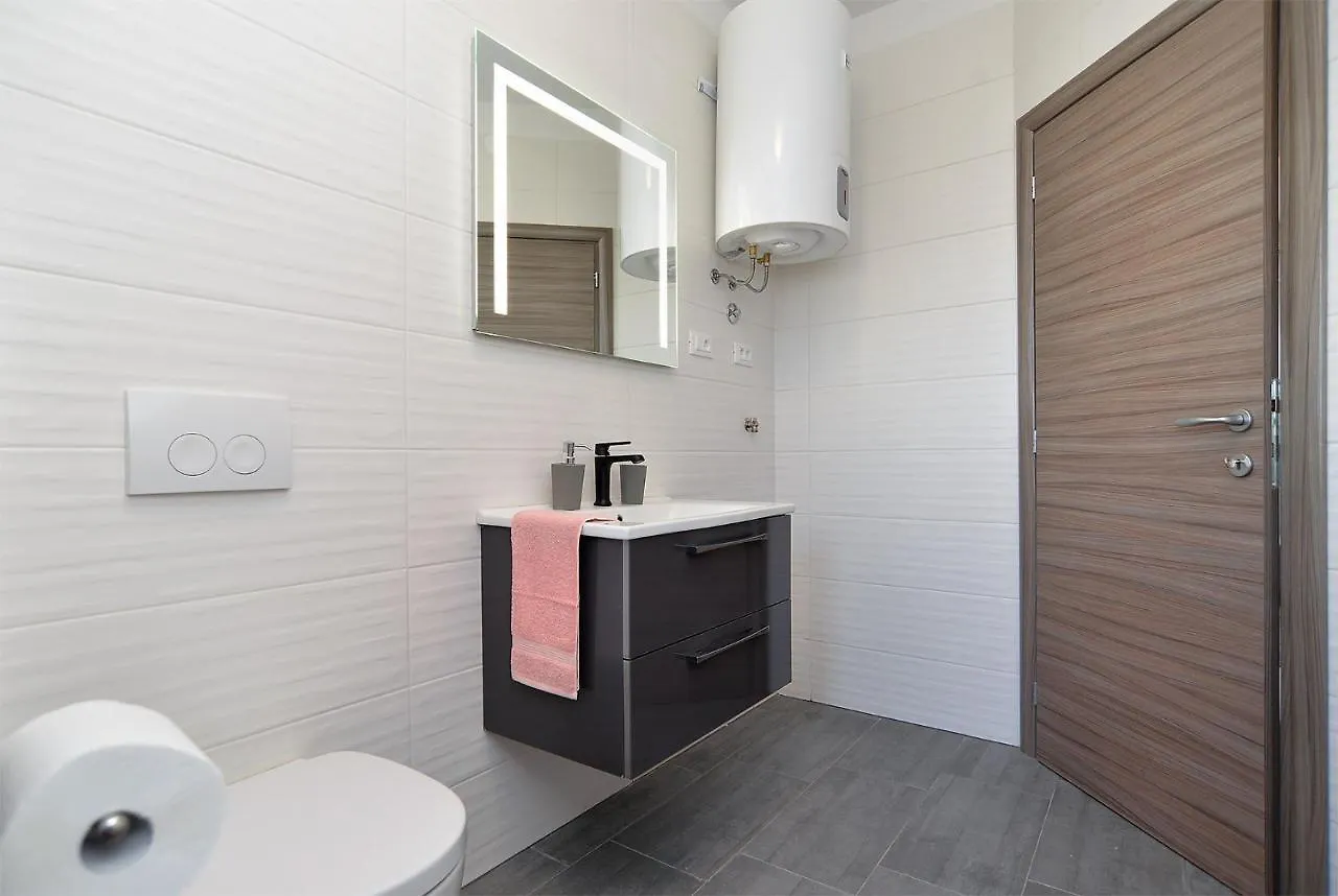 Casa vacanze Villa House Roberto 1384 Galižana Croazia