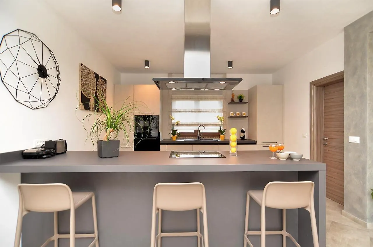 הוילה Galižana House Roberto 1384 0*,